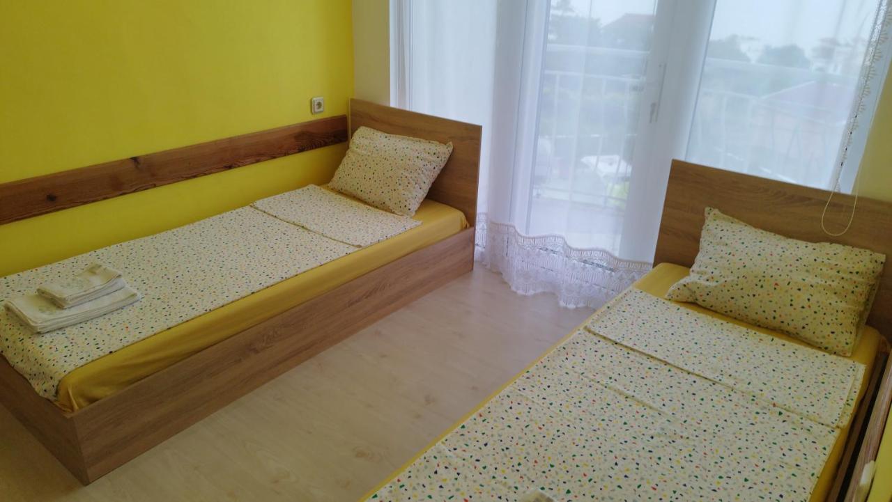 Family Hotel Kentavar 2 Bjala Kültér fotó